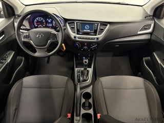 Фото HYUNDAI Solaris II с пробегом Фото HYUNDAI Solaris II с пробегом