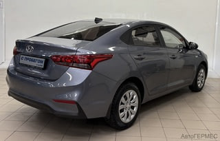 Фото HYUNDAI Solaris II с пробегом Фото HYUNDAI Solaris II с пробегом