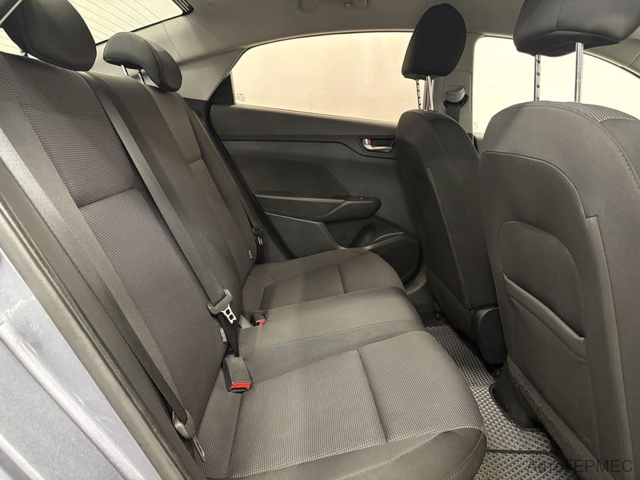 Фото HYUNDAI Solaris II с пробегом | №14