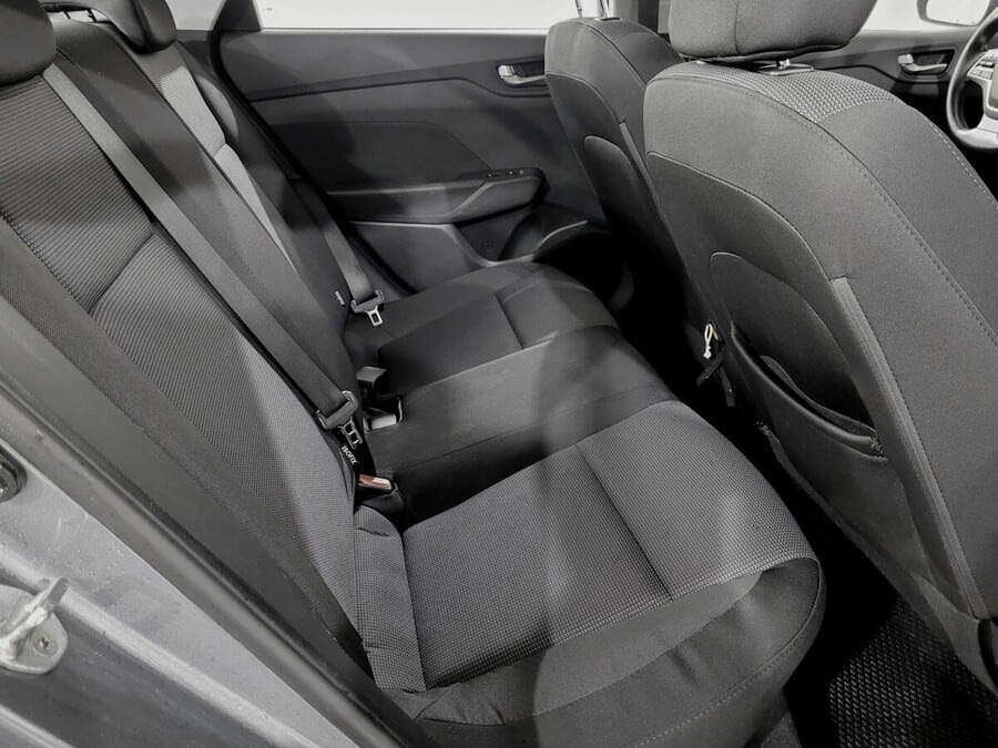 Фото HYUNDAI Solaris II с пробегом | №12 Фото HYUNDAI Solaris II с пробегом | №12