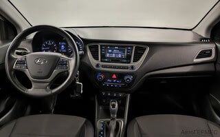 Фото HYUNDAI Solaris II с пробегом Фото HYUNDAI Solaris II с пробегом