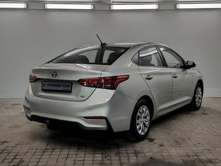 Фото HYUNDAI Solaris II с пробегом Фото HYUNDAI Solaris II с пробегом