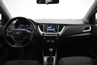 Фото HYUNDAI Solaris II с пробегом Фото HYUNDAI Solaris II с пробегом