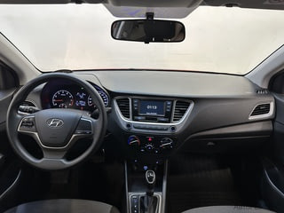 Фото HYUNDAI Solaris II с пробегом Фото HYUNDAI Solaris II с пробегом