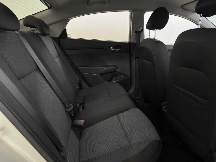 Фото HYUNDAI Solaris II с пробегом | №10