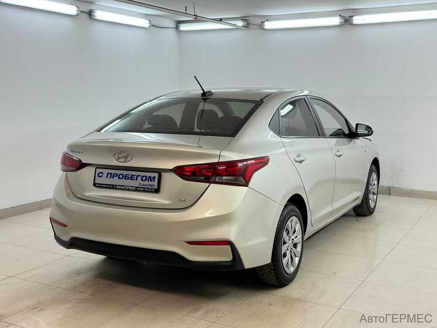 Фото HYUNDAI Solaris II с пробегом | №4