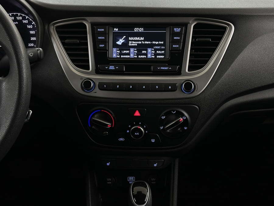 Фото HYUNDAI Solaris II с пробегом | №7