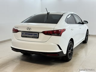 Фото HYUNDAI Solaris II Рестайлинг с пробегом Фото HYUNDAI Solaris II Рестайлинг с пробегом