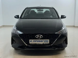 Фото HYUNDAI Solaris II Рестайлинг с пробегом