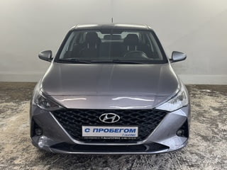 Фото HYUNDAI Solaris II Рестайлинг с пробегом