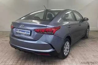 Фото HYUNDAI Solaris II Рестайлинг с пробегом