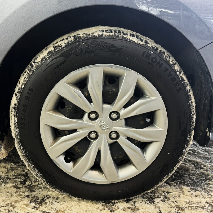 Фото HYUNDAI Solaris II Рестайлинг с пробегом | №14