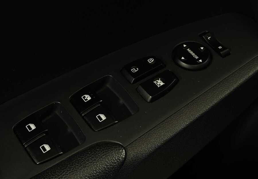 Фото HYUNDAI Solaris II Рестайлинг с пробегом | №9