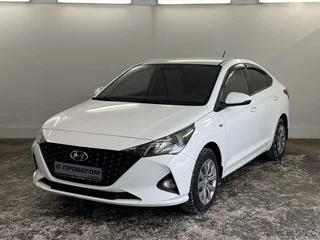 Фото HYUNDAI Solaris II Рестайлинг с пробегом