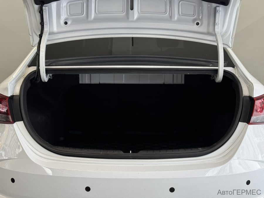 Фото HYUNDAI Solaris II Рестайлинг с пробегом | №13 Фото HYUNDAI Solaris II Рестайлинг с пробегом | №13