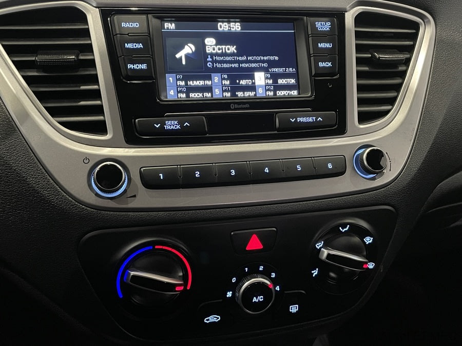 Фото HYUNDAI Solaris II Рестайлинг с пробегом | №7