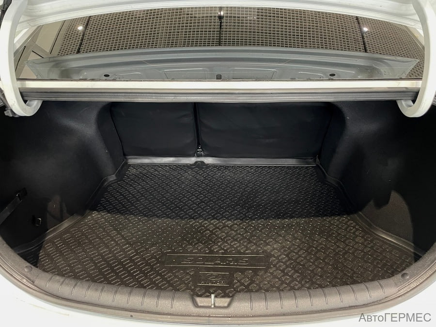 Фото HYUNDAI Solaris II Рестайлинг с пробегом | №13