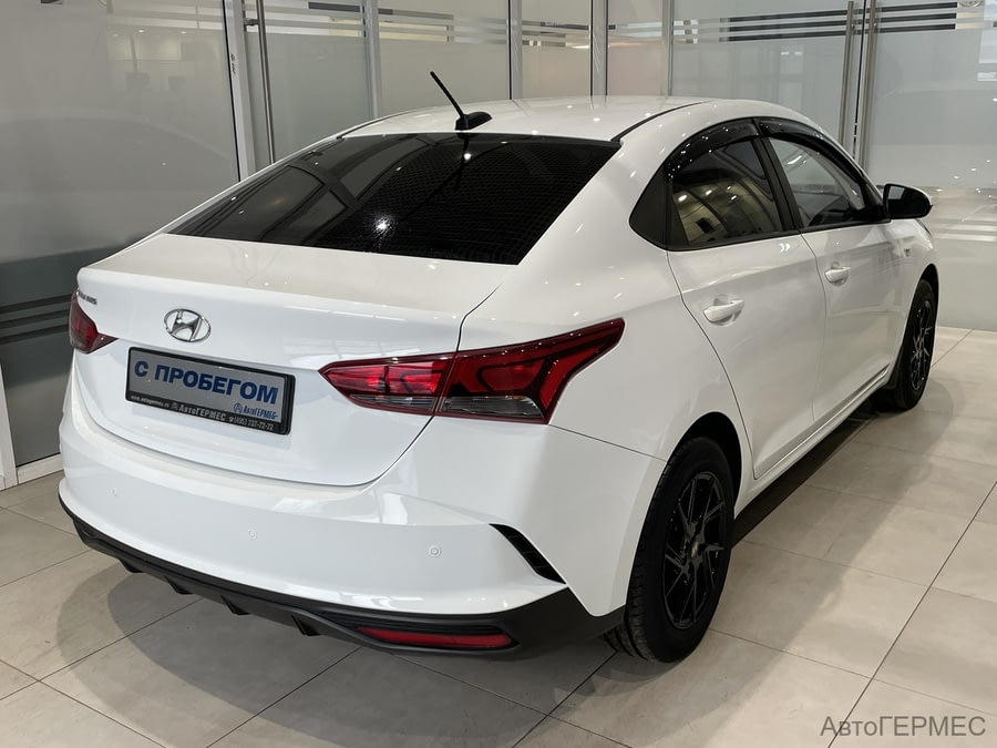 Фото HYUNDAI Solaris II Рестайлинг с пробегом | №4