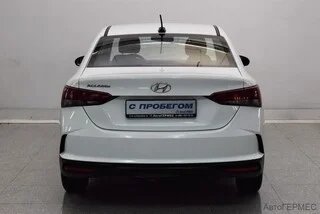 Фото HYUNDAI Solaris II Рестайлинг с пробегом