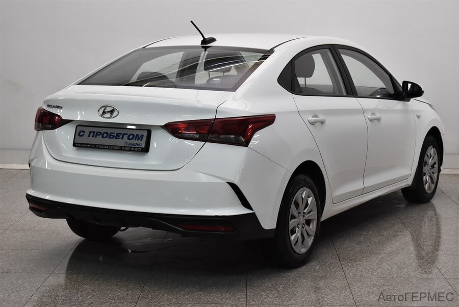 Фото HYUNDAI Solaris II Рестайлинг с пробегом | №4
