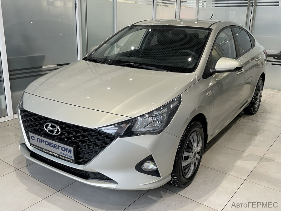 Фото HYUNDAI Solaris II Рестайлинг с пробегом | №1