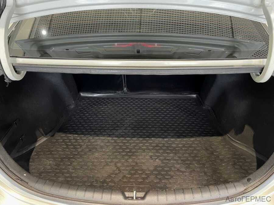 Фото HYUNDAI Solaris II Рестайлинг с пробегом | №13