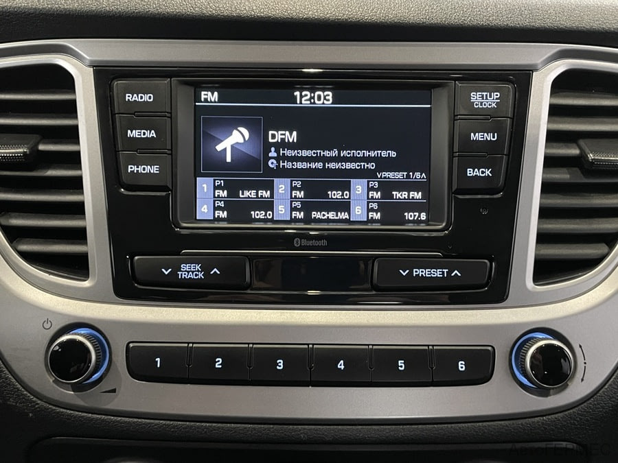 Фото HYUNDAI Solaris II Рестайлинг с пробегом | №8