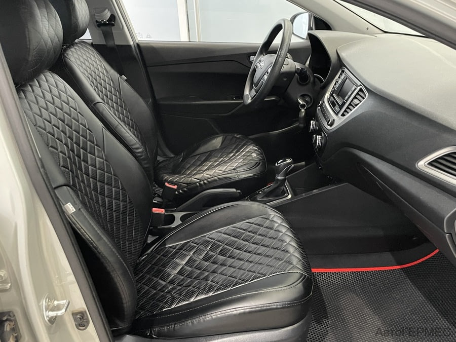 Фото HYUNDAI Solaris II Рестайлинг с пробегом | №11