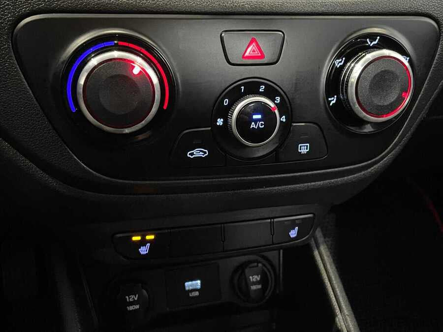 Фото HYUNDAI Solaris II Рестайлинг с пробегом | №7