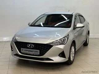 Фото HYUNDAI Solaris II Рестайлинг с пробегом Фото HYUNDAI Solaris II Рестайлинг с пробегом