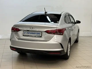 Фото HYUNDAI Solaris II Рестайлинг с пробегом Фото HYUNDAI Solaris II Рестайлинг с пробегом