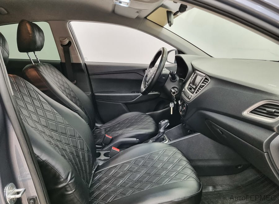 Фото HYUNDAI Solaris II Рестайлинг с пробегом | №12 Фото HYUNDAI Solaris II Рестайлинг с пробегом | №12