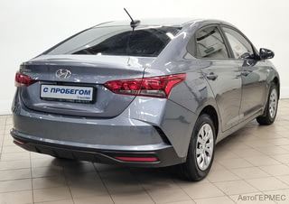 Фото HYUNDAI Solaris II Рестайлинг с пробегом