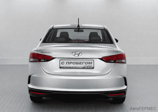 Фото HYUNDAI Solaris II Рестайлинг с пробегом