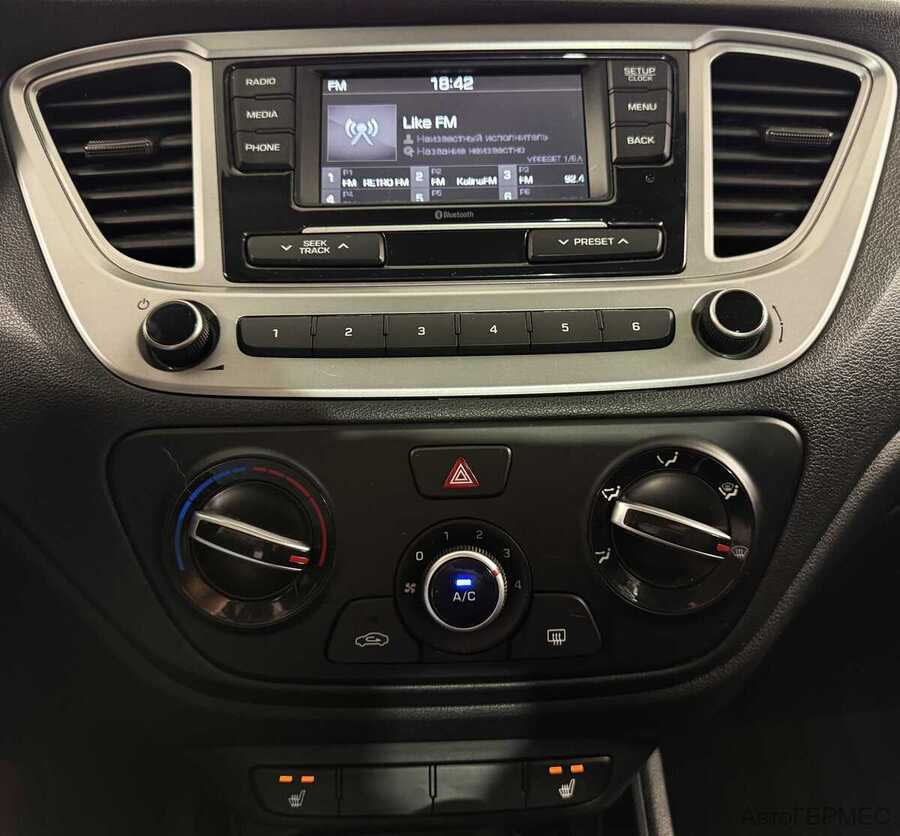 Фото HYUNDAI Solaris II Рестайлинг с пробегом | №7