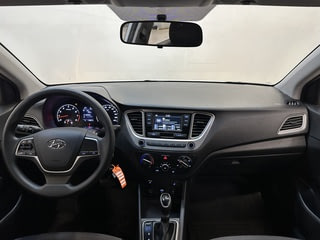 Фото HYUNDAI Solaris II Рестайлинг с пробегом