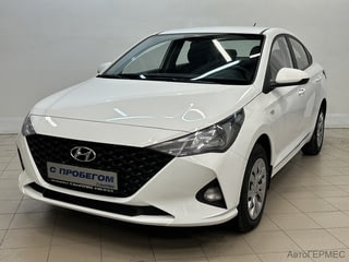 Фото HYUNDAI Solaris II Рестайлинг с пробегом