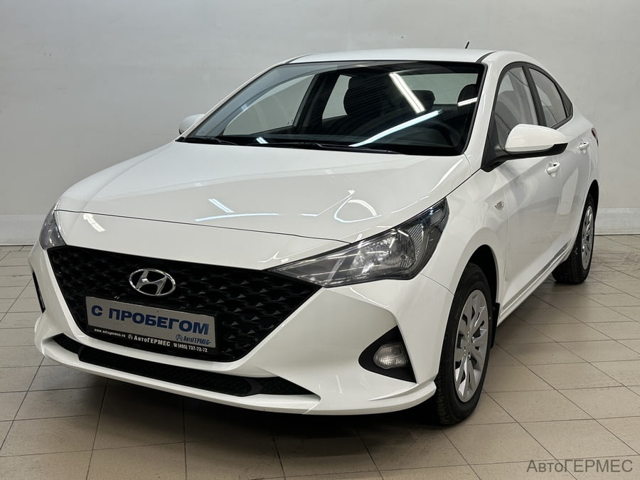 Фото HYUNDAI Solaris II Рестайлинг с пробегом | №1