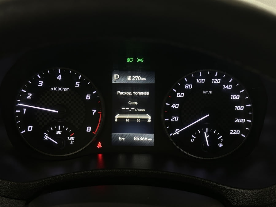 Фото HYUNDAI Solaris II Рестайлинг с пробегом | №6