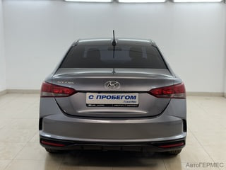 Фото HYUNDAI Solaris II Рестайлинг с пробегом