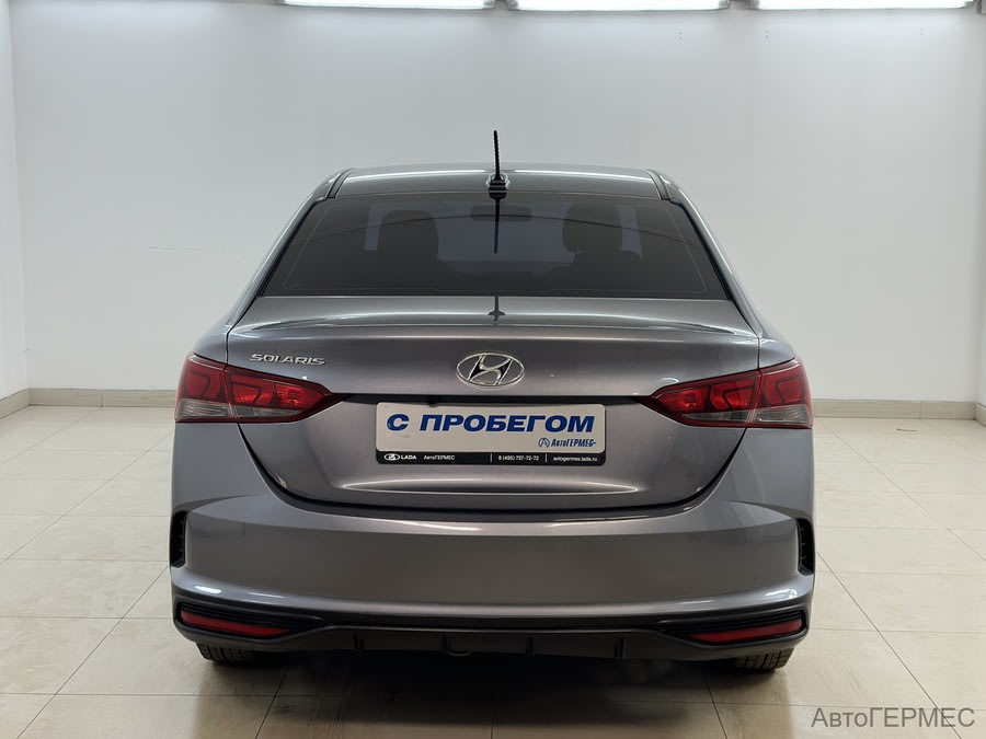 Фото HYUNDAI Solaris II Рестайлинг с пробегом | №3