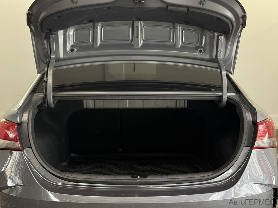 Фото HYUNDAI Solaris II Рестайлинг с пробегом | №13