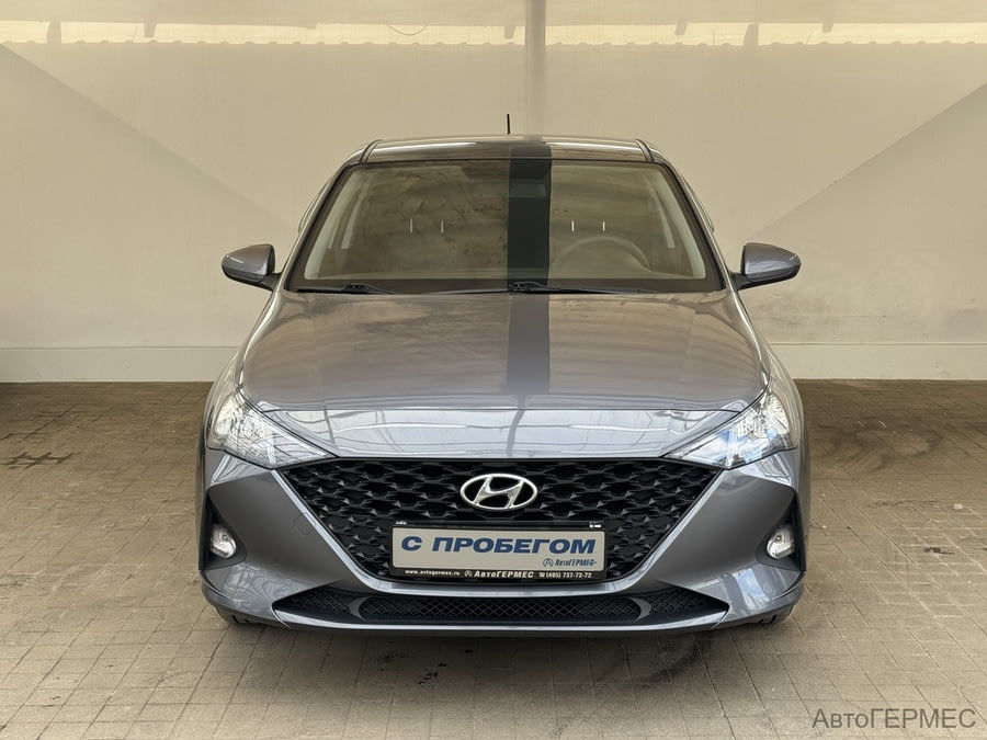 Фото HYUNDAI Solaris II Рестайлинг с пробегом | №2