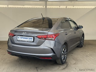 Фото HYUNDAI Solaris II Рестайлинг с пробегом
