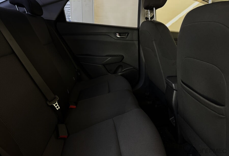 Фото HYUNDAI Solaris II Рестайлинг с пробегом | №12