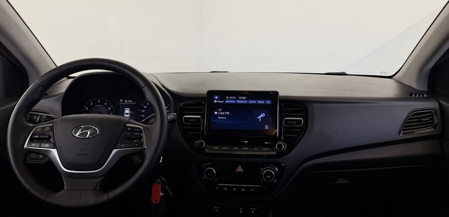 Фото HYUNDAI Solaris II Рестайлинг с пробегом | №5