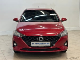 Фото HYUNDAI Solaris II Рестайлинг с пробегом Фото HYUNDAI Solaris II Рестайлинг с пробегом