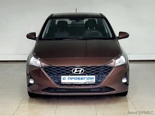 Фото HYUNDAI Solaris II Рестайлинг с пробегом