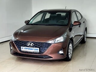 Фото HYUNDAI Solaris II Рестайлинг с пробегом