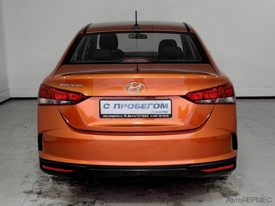 Фото HYUNDAI Solaris II Рестайлинг с пробегом | №3